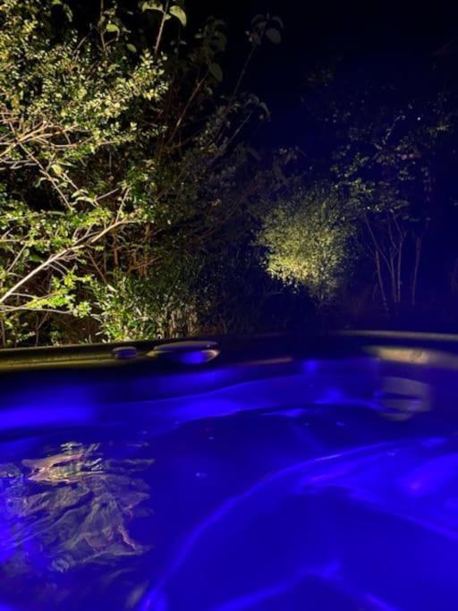 グエヌー Les Koumouls Grange Noireヴィラ エクステリア 写真